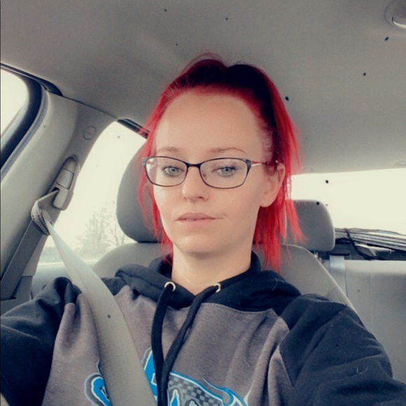 Meet your Posh Ambassador Jessy - Picture 11 of 16